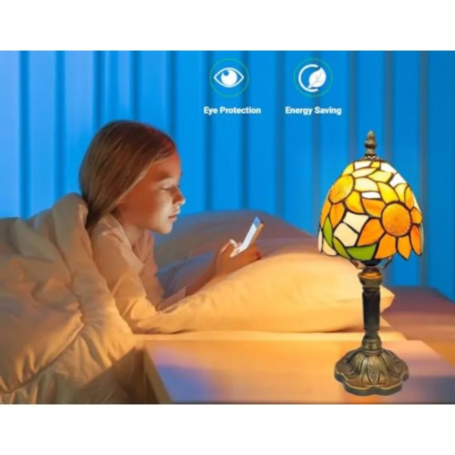 Solar Powered Sunflower Stained Glass Tiffany Style Table Lamp