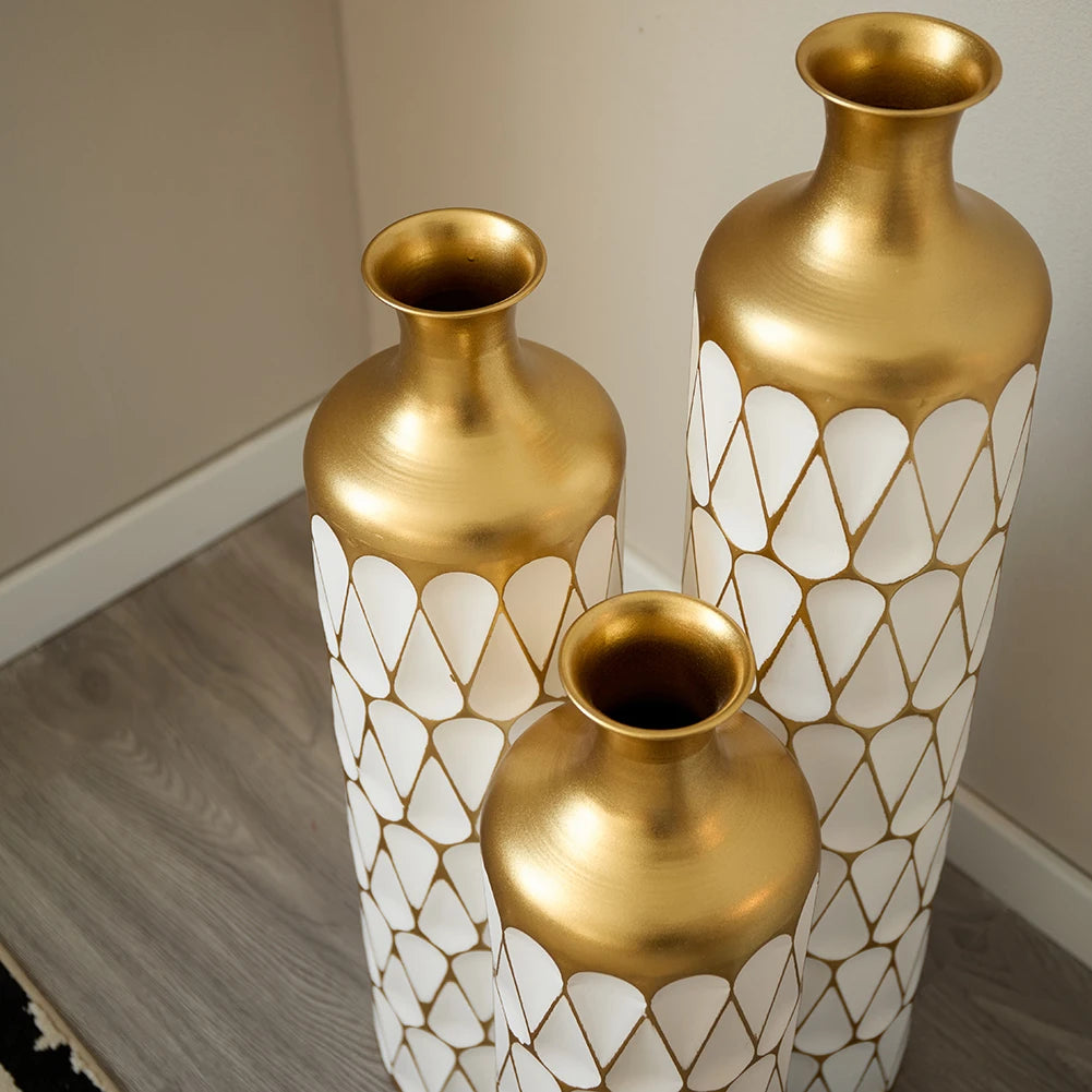 TWISTER.CK Floor Vase 3-Piece Set Modern Metal Decoration